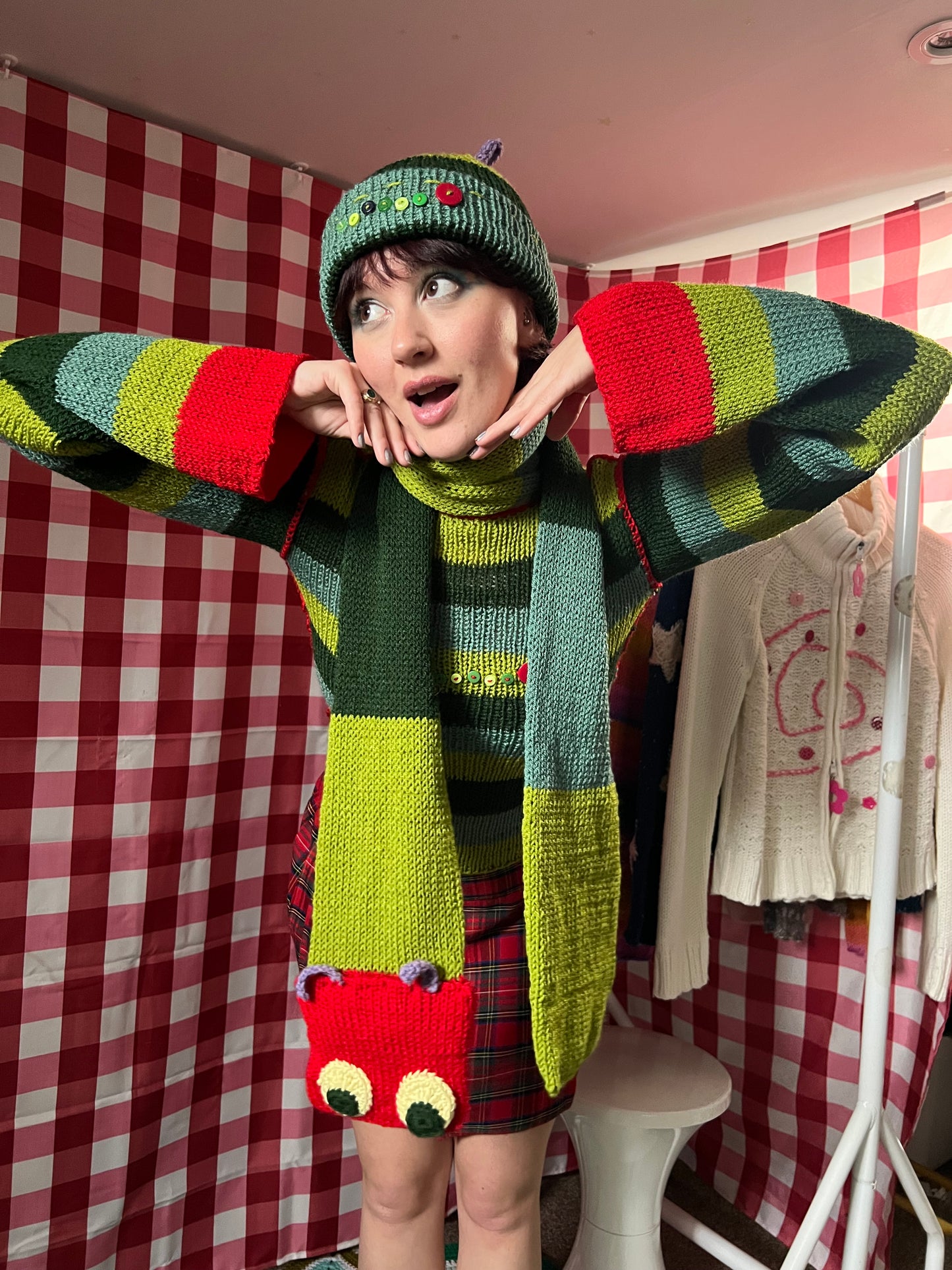 Caterpillar scarf