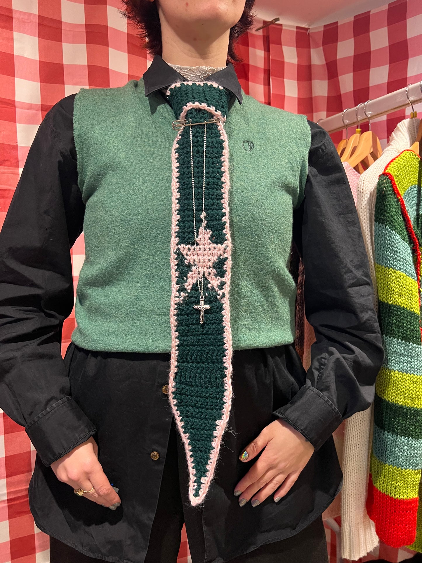 Crochet tie
